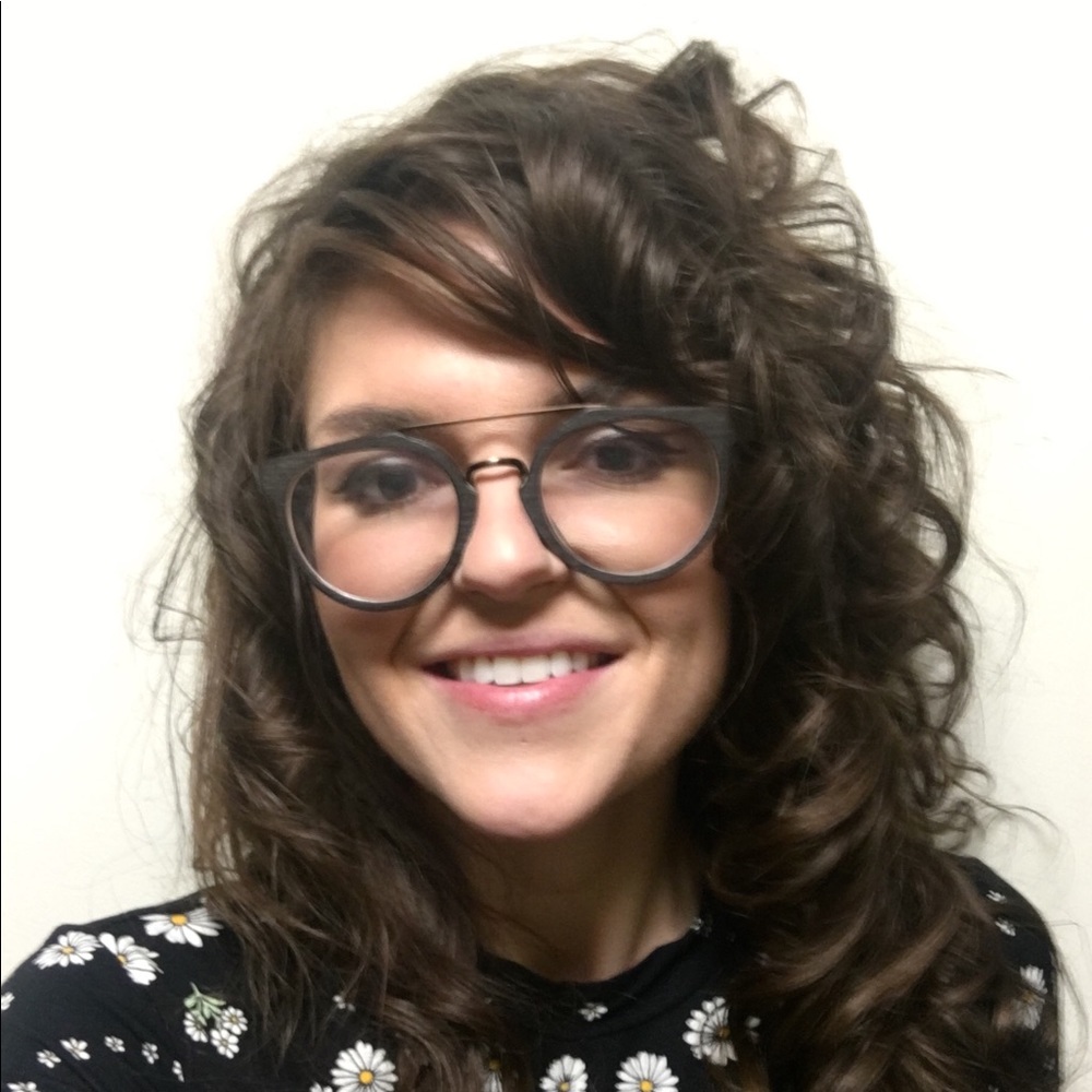 Meet your Posher, Cydney